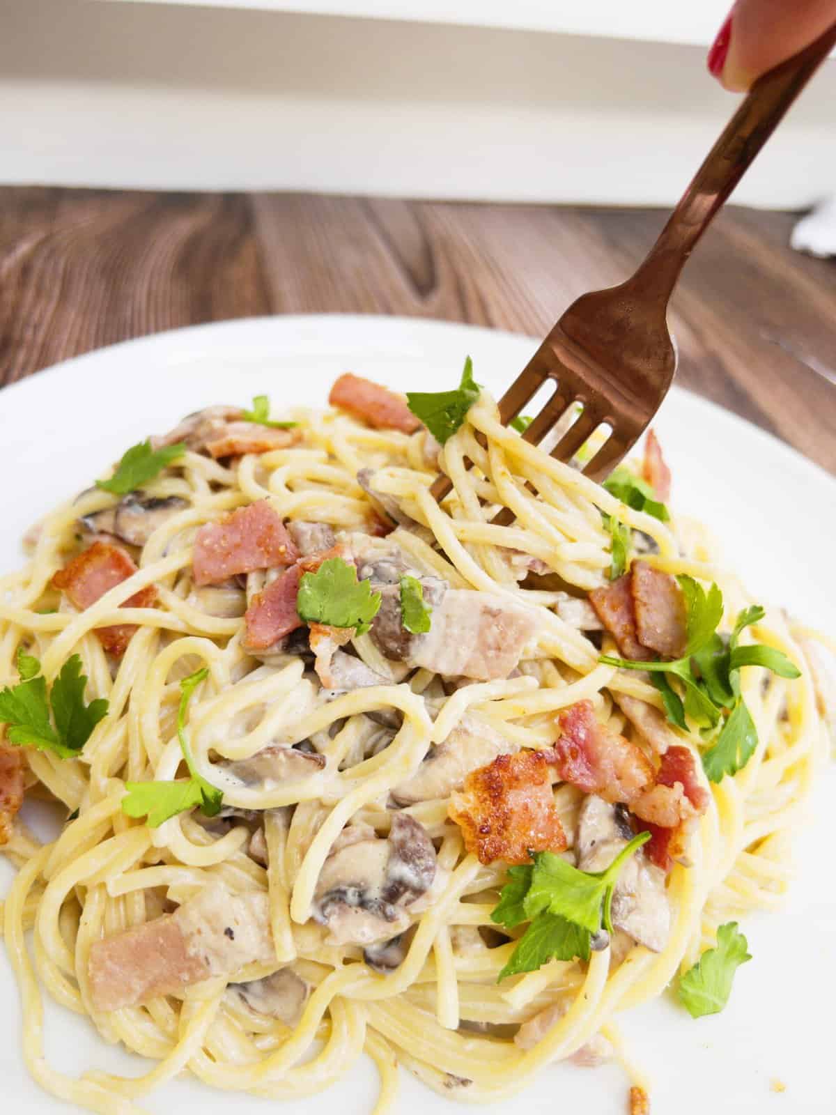 Dairy Free Spaghetti Carbonara (No Egg) - The Scatty Mum