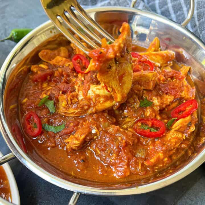 Quick & Easy Leftover Chicken Curry - The Scatty Mum