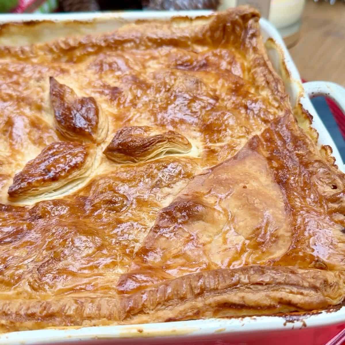 Puff pastry pie in a dish.