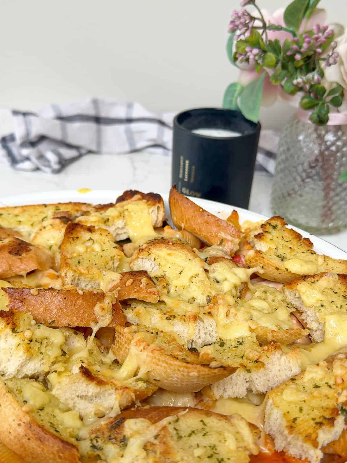 Garlic bread topped pasta bake.